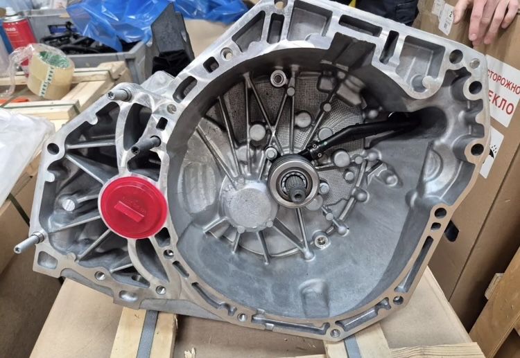 Новая МКПП TL8B008 на Рено Дастер 1.6 4WD H4M