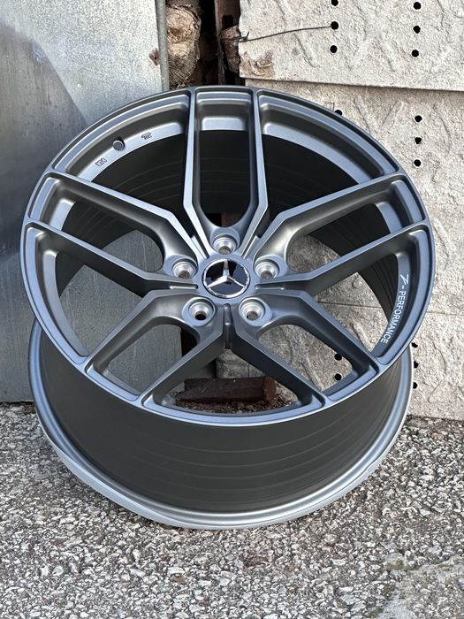 Джанти за Мерцедес Mercedes 19 “ цола 5х112 чисто нови Спорт Пакет E S