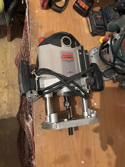 Продам фрезер срочно срочно