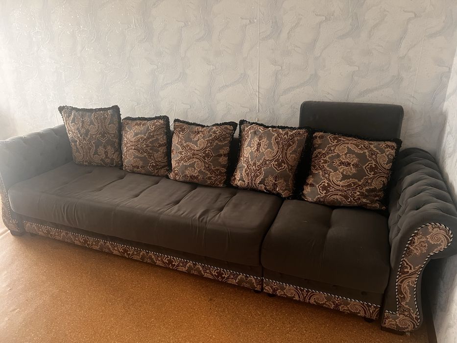 Продам диван 3,10*1,55