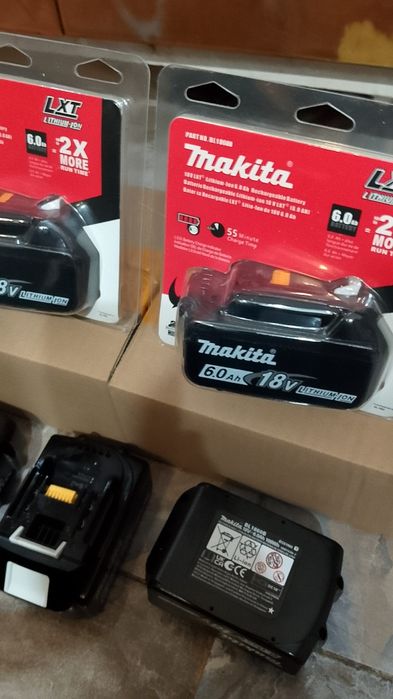 4 baterii Makita de 6A Noi