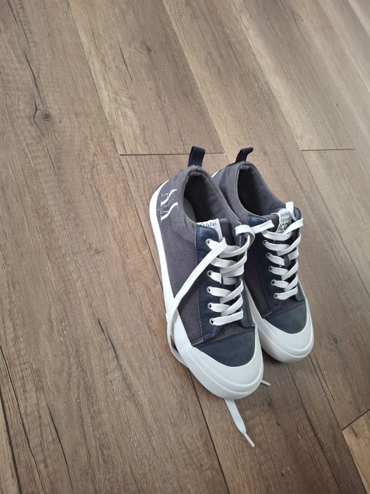 A|X Armani Exchange Icon Period Sneakers