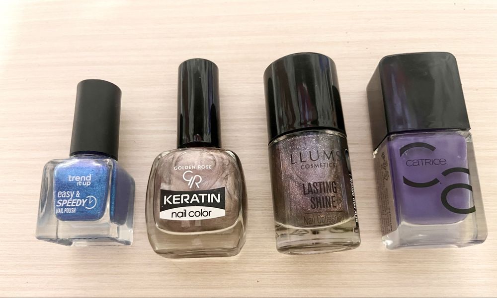 Комплект лакове за нокти