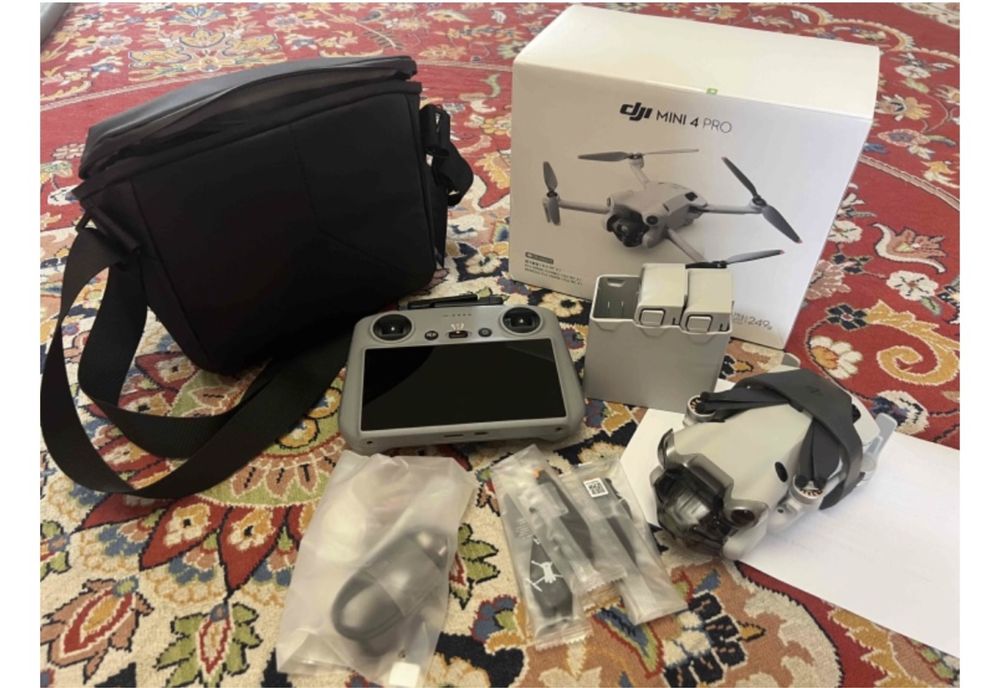 Дрон Dji mini 4 pro