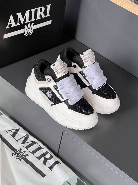 Adidași damă și barbati