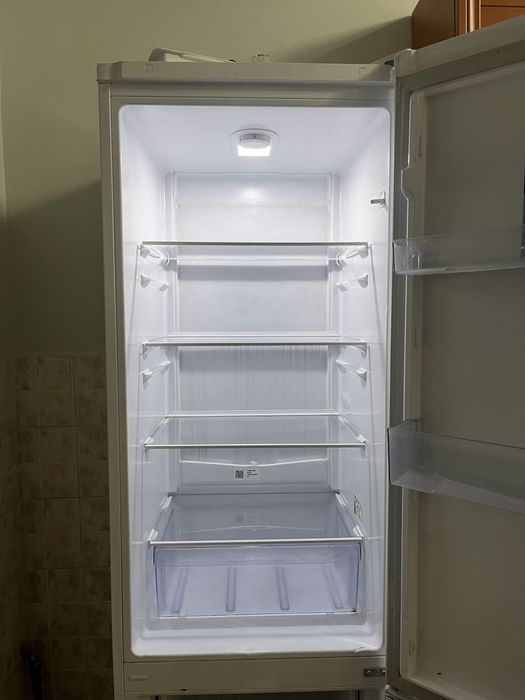 Продам холодильник Beko