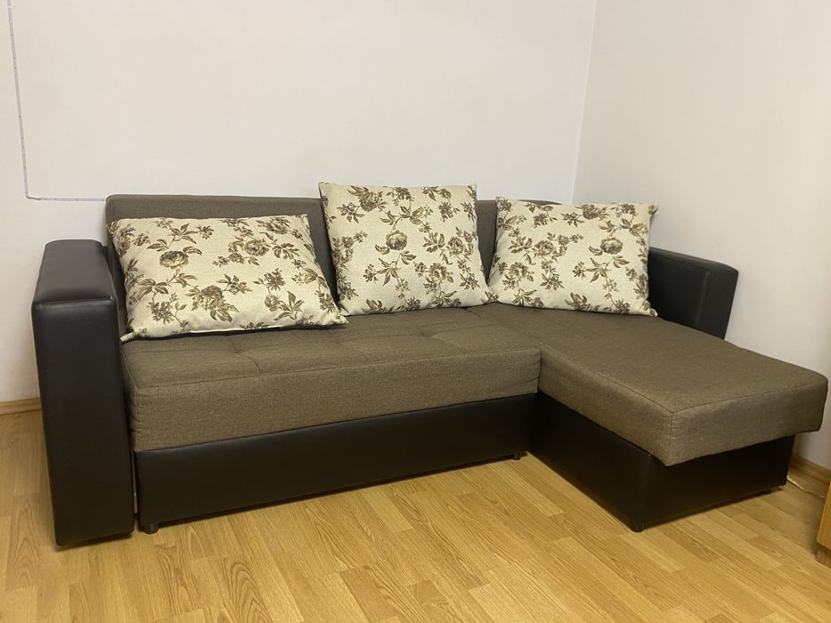 Canapea extensibilă