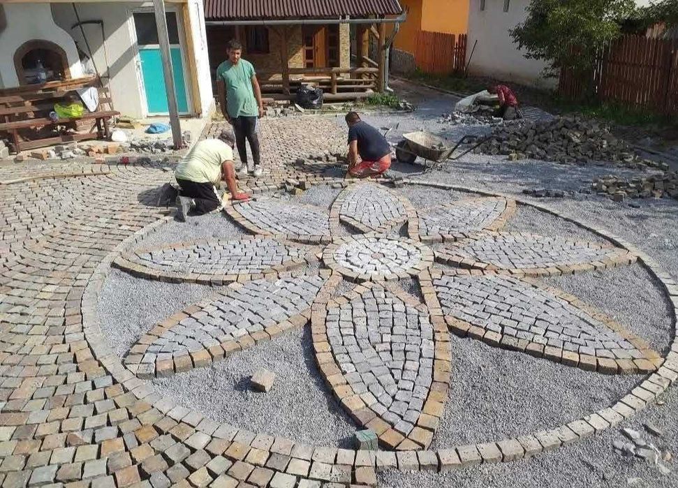 Piatră Cubică Granit - Soluția Ideală pentru Pavaj Durabil