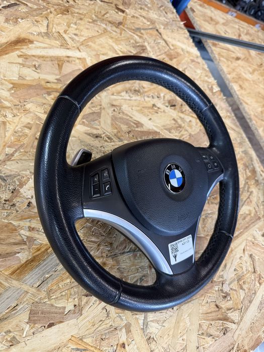 Volan Sport padele Bmw seria 3 e90 x1 e84 seria 1 e87