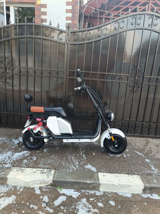Scuter electric mini