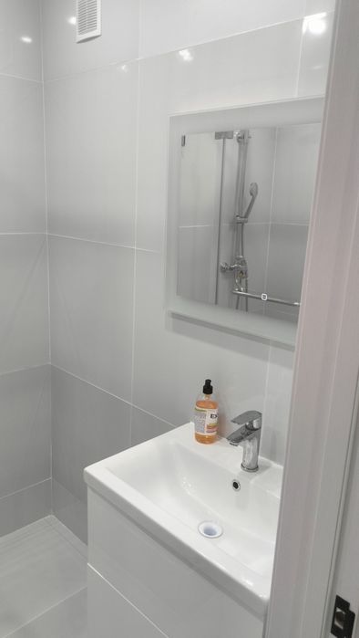 Продам 2 комн квартиру