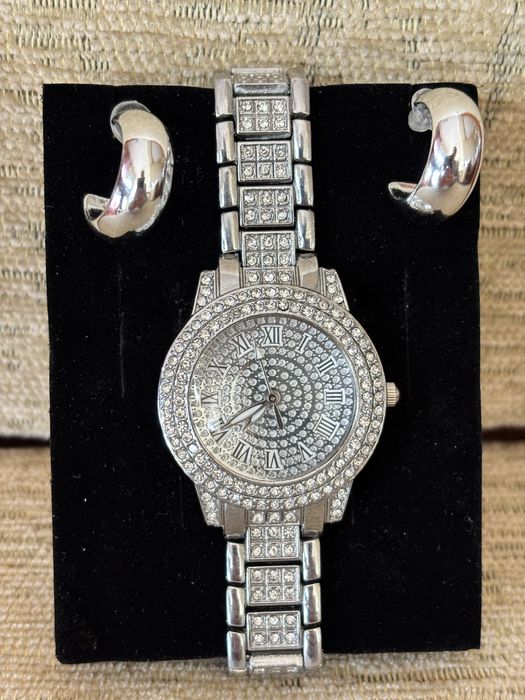 Комплект дамски/часовник