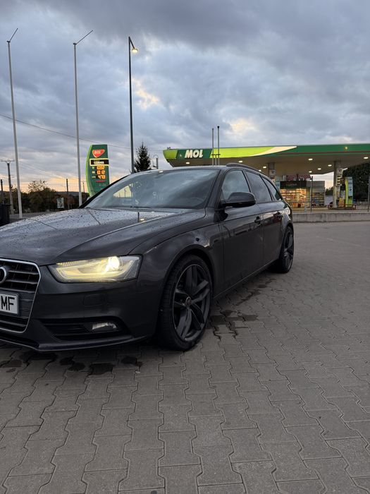 Audi A4 2013-2014