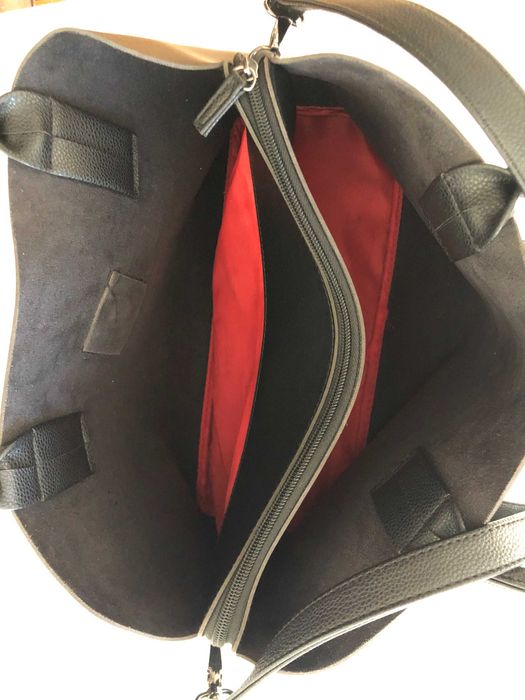 Дамска черна кожена чанта