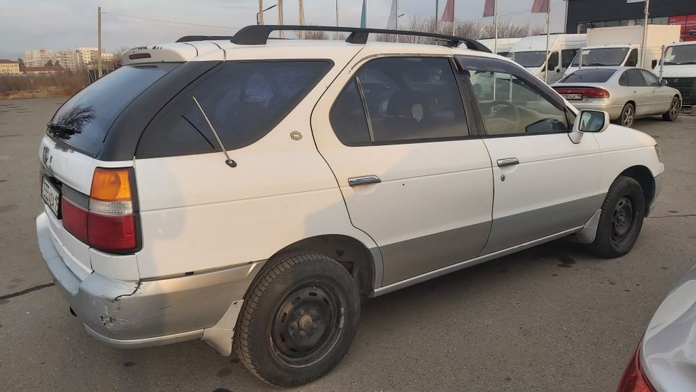 Продам просторную машину