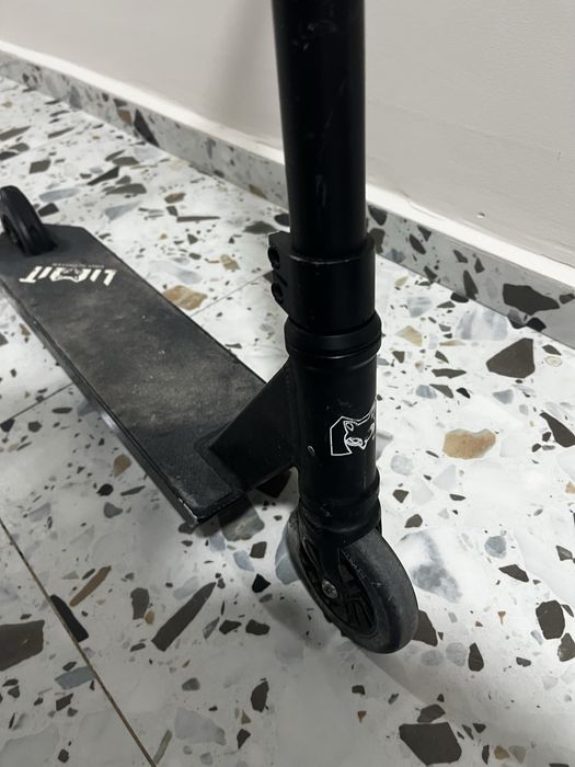 Трюковой самокат Limit pro scooter