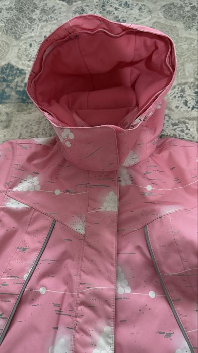 Куртка на девочку розовая