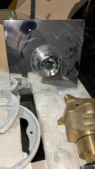 Смеситель AXOR (Handsgrone)