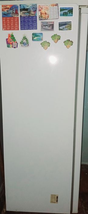 Yangi muzlatgich sotiladi