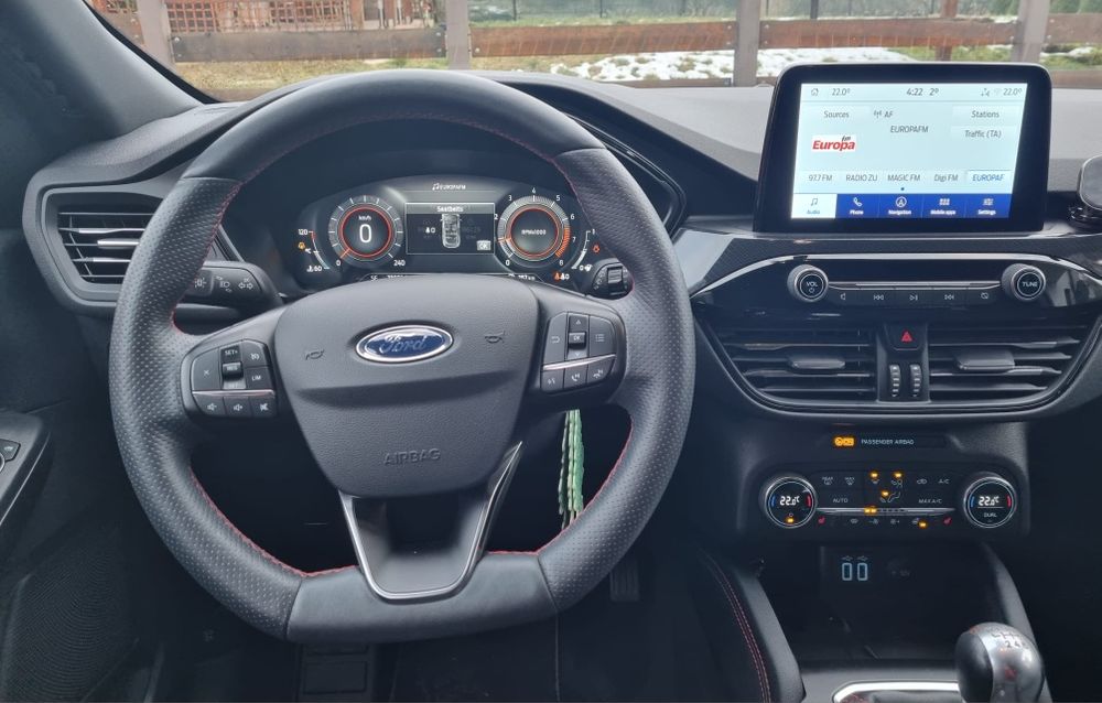 Vand Ford Kuga ST Line