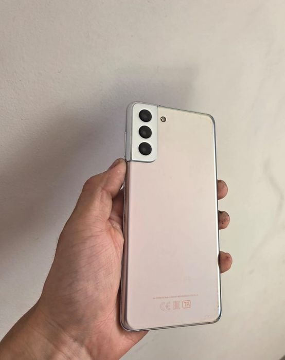 Продам или обмен samsung s21 plus