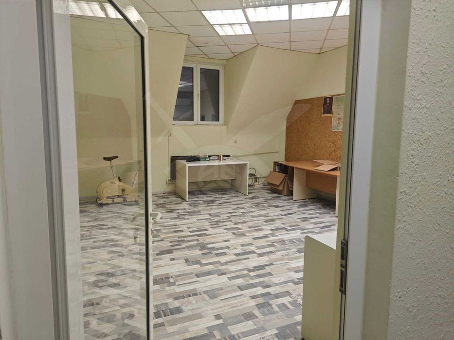 Дава се под наем Офис в Пловдив, Център - 230 кв.м за 997.05 € - Снимка #6