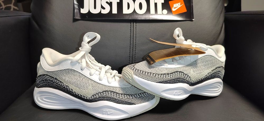 Nike GT Hustle Academy, номер 36