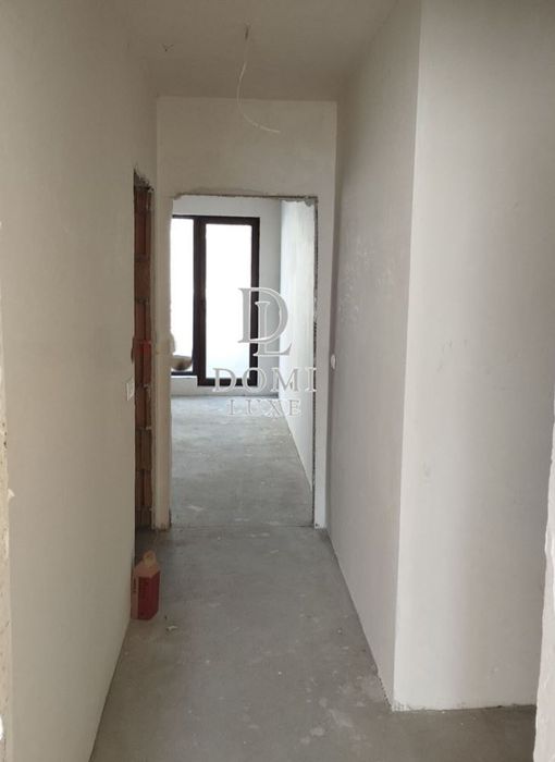 Продава се Двустаен апартамент в Варна, Колхозен пазар - 79 кв.м за 1056 €/кв.м - Снимка #5