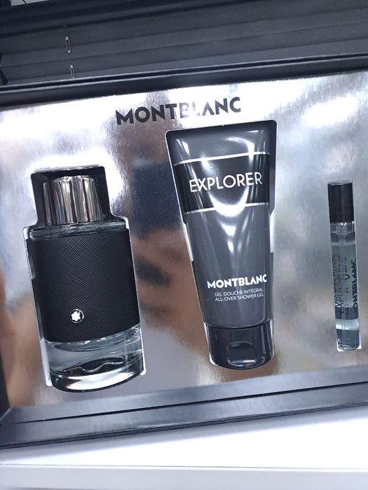 Mont Blanc Explorer Platinum Ultra Blue