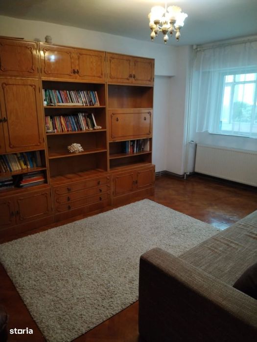 Apartament 3 camere intim 105 mp ,400 euro