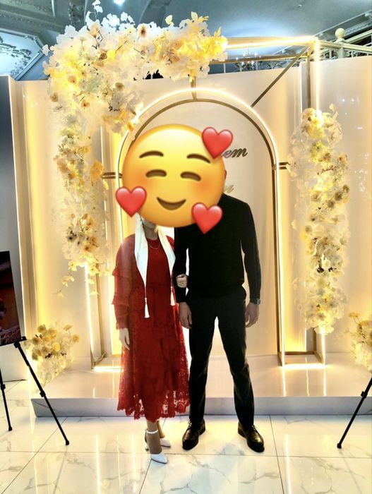 Вечерние платья.