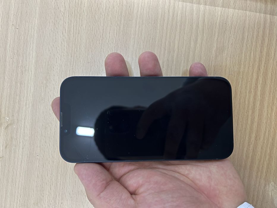 Iphone 13, 128gb karopka dakument bor