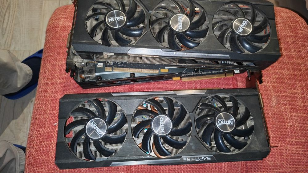 Видеокарти 3 бр R9 390 не работещи