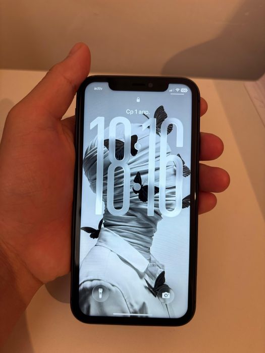 Iphone 11 в хорошем состоянии