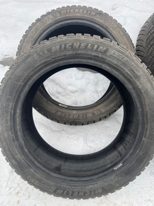 Срочно продам зимний шины