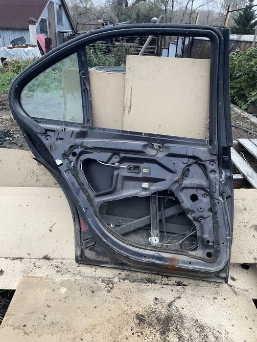 Дверь задняя левая BMW 5 E39