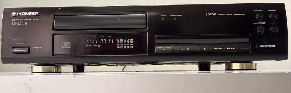 Pioneer PD-106 CD made in UK pt Amplificator