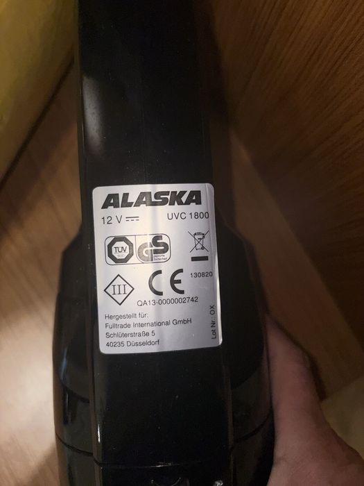 Прахосмукачка безжична . Само е тествана