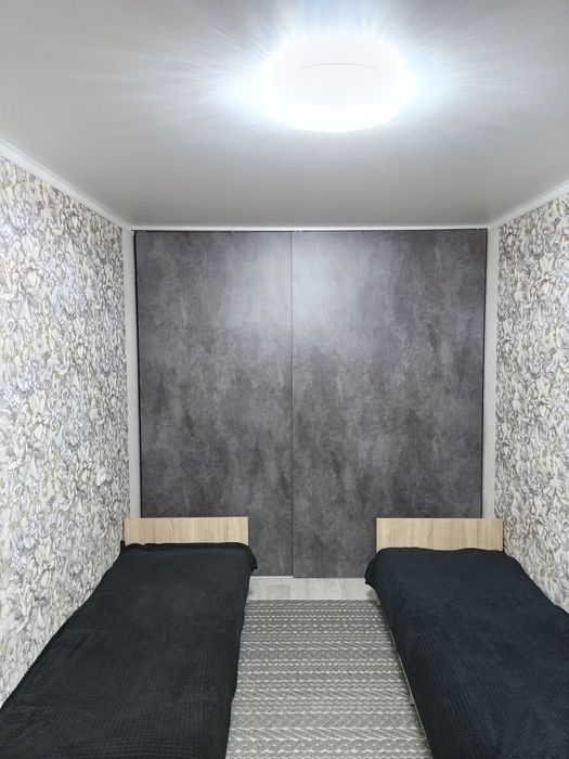 Продам 2 х ком квартиру.