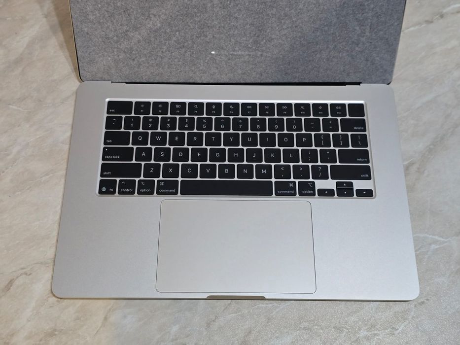Apple MacBook Air 15 M4 16/512 новый