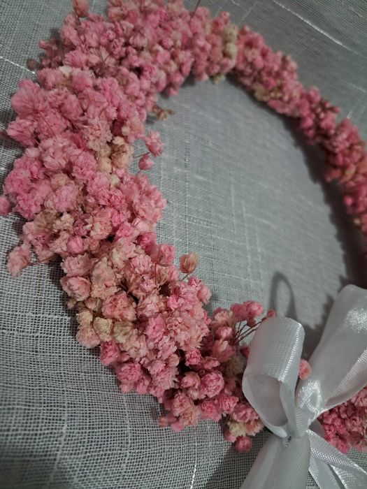 Coronita din flori uscate