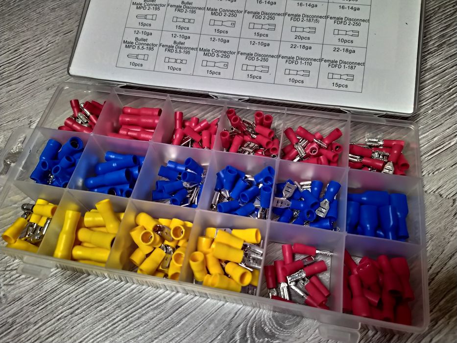 Set Papuci Electrici Izolati 280 Piese 20 Dimensiuni Tip Mama Tata