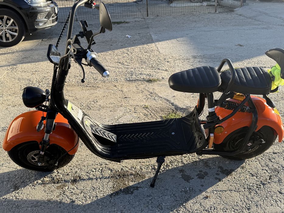 Citi chico scuter eltric dau si la schimb