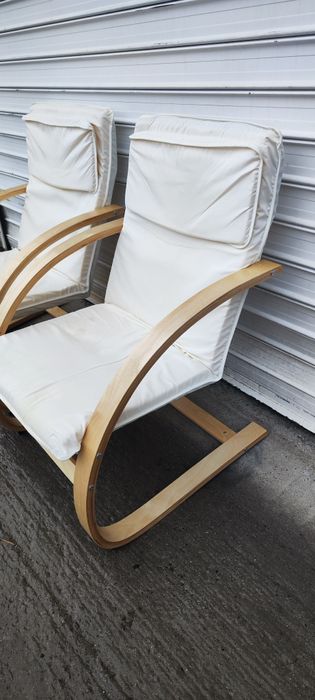 Люлеещи, градински столове.