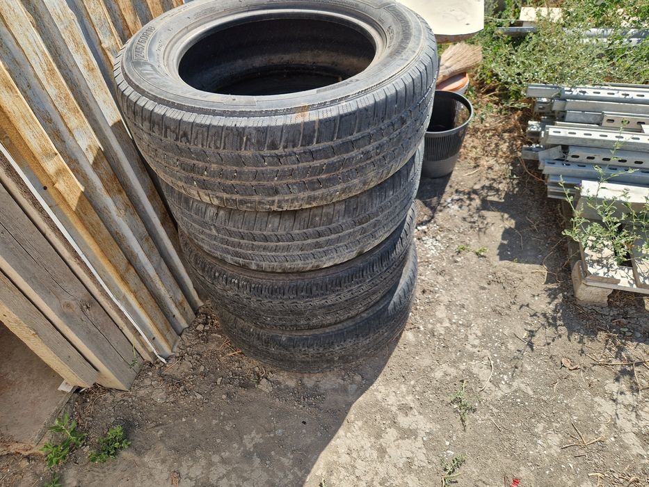 Покрышки рабочий  бу