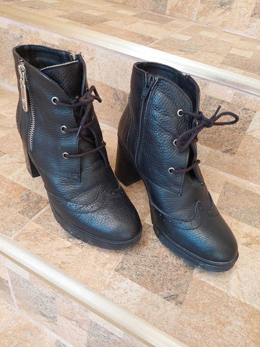 Дамски обувки естествена кожа