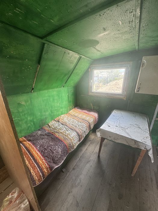 Вагон на колесах