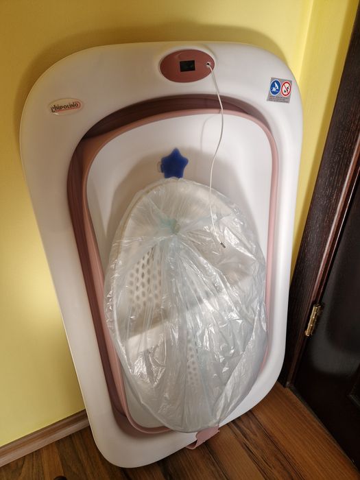 Сгъваема вана с термометър и подложка