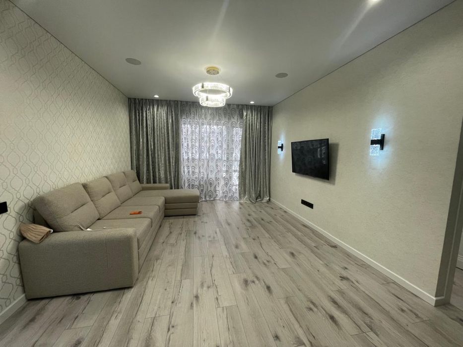 4 комнт, жк самал, 120кв