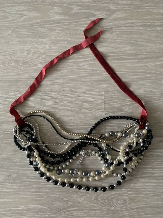 Продаю красивое ожерелье ручной работы